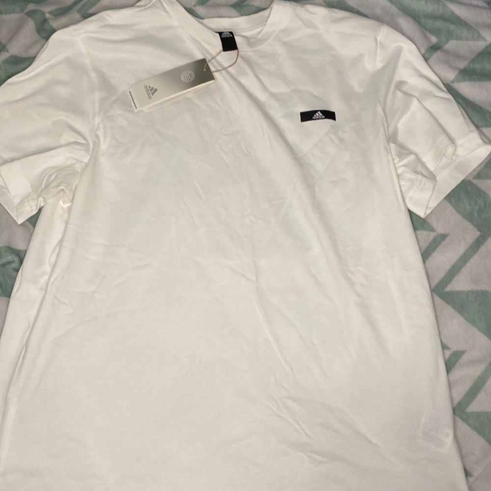 Brand new women’s adidas shirt